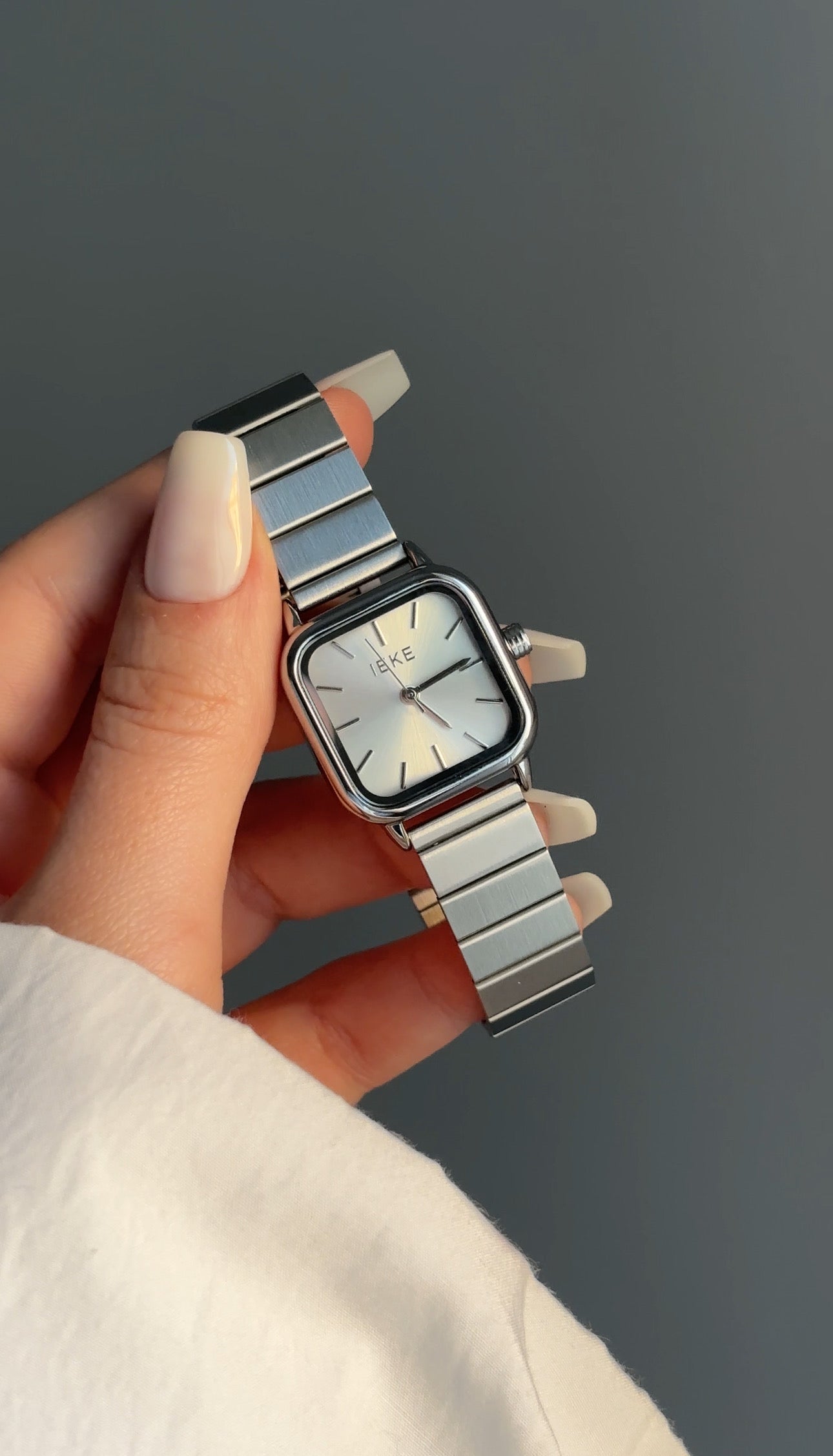 IEKE carré acier argenté