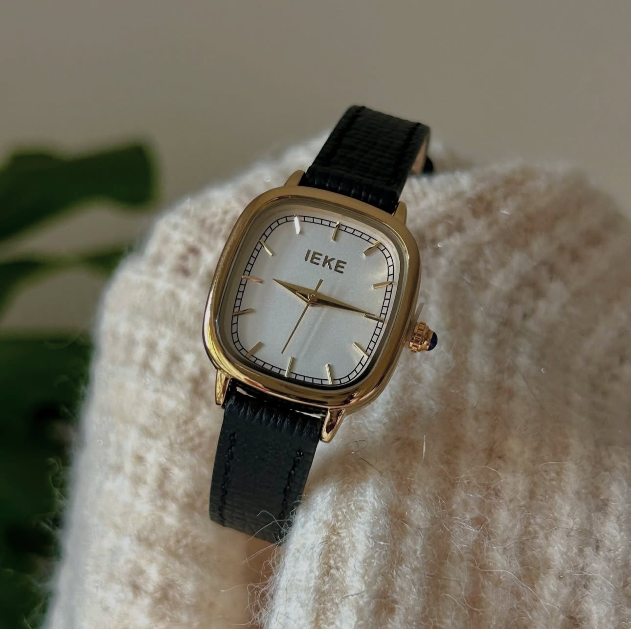 IEKE carré arrondi cuir