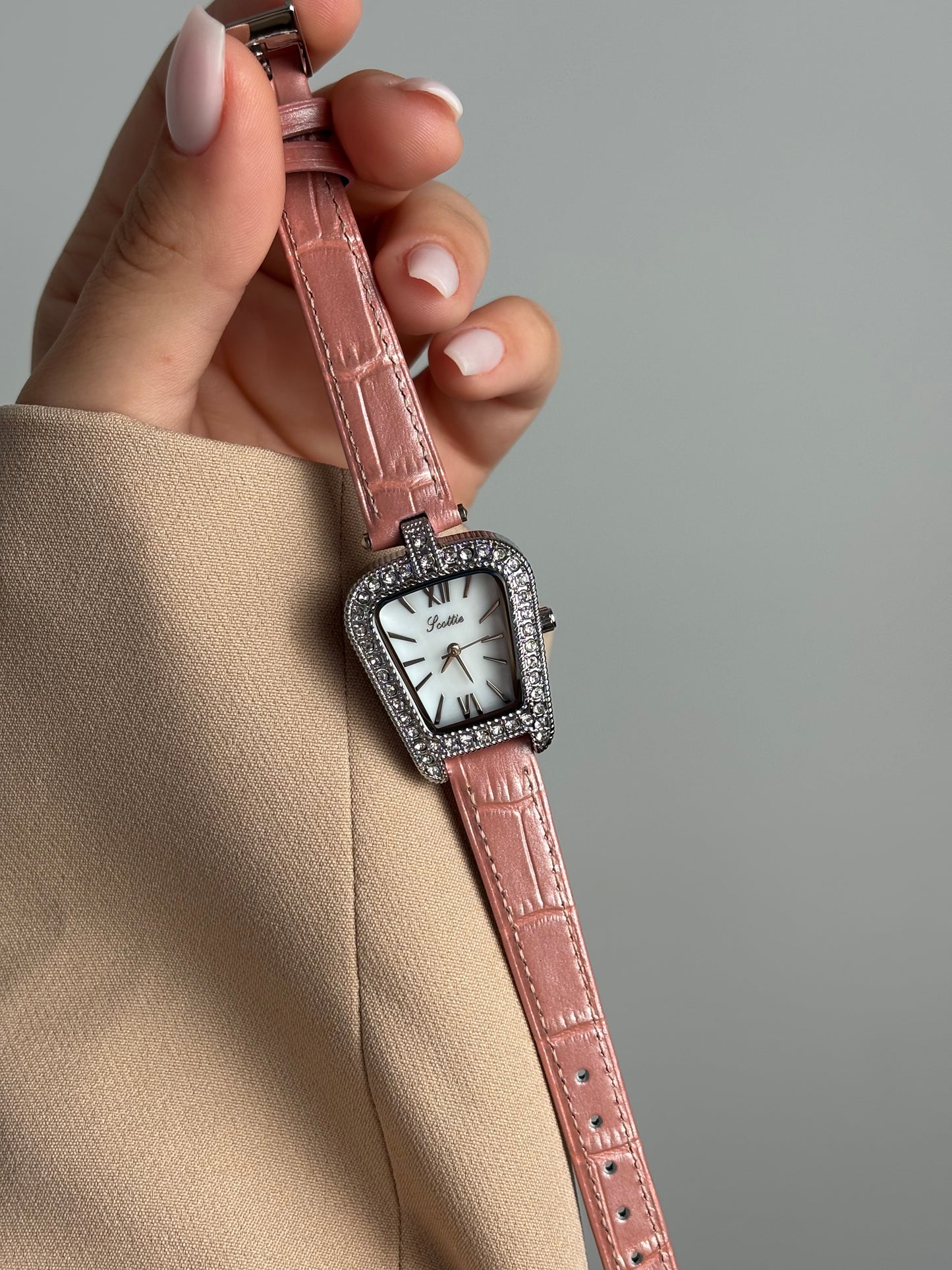 Scottie luxe en cuire