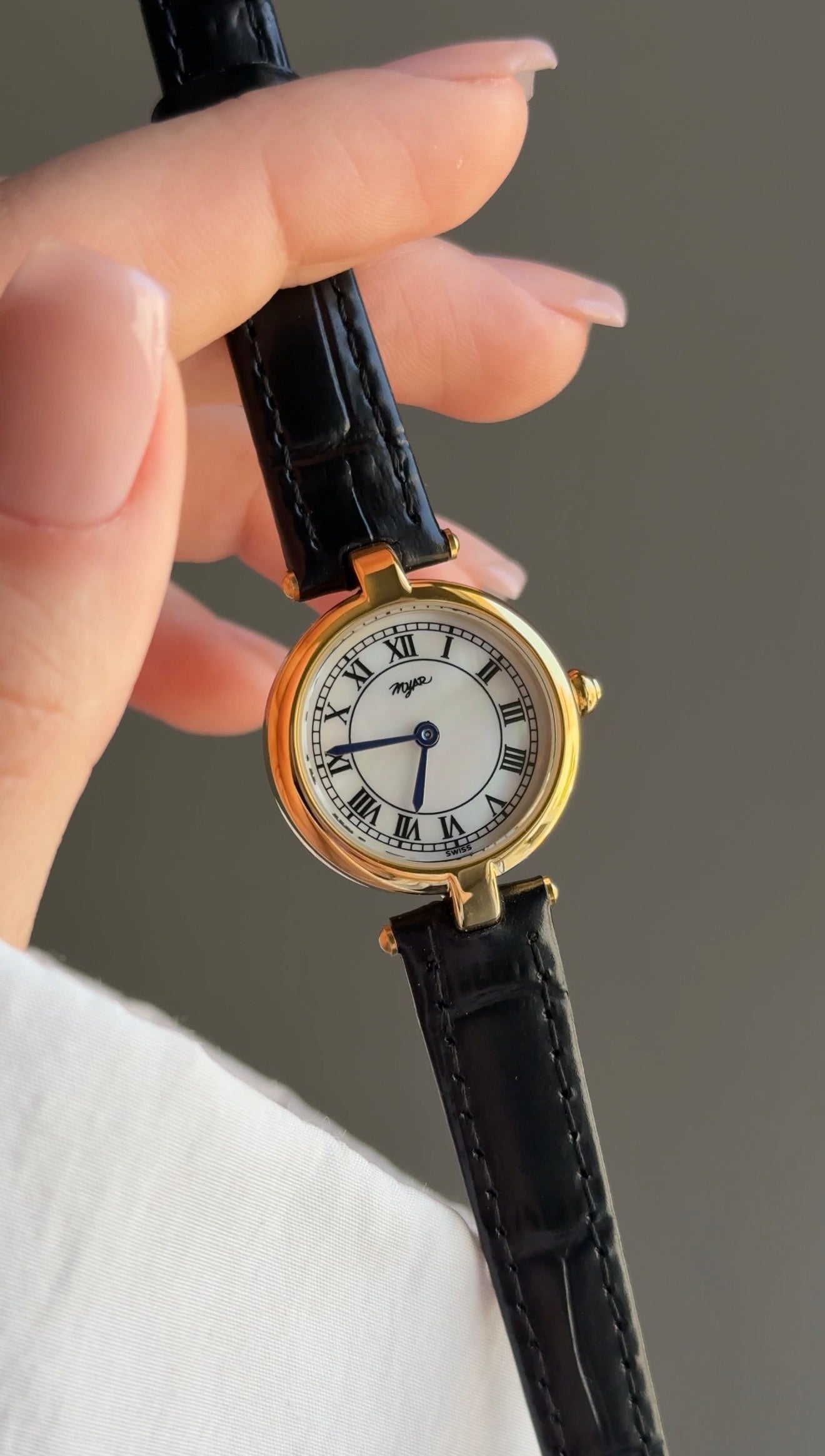 MYAR ronde vintage cuir