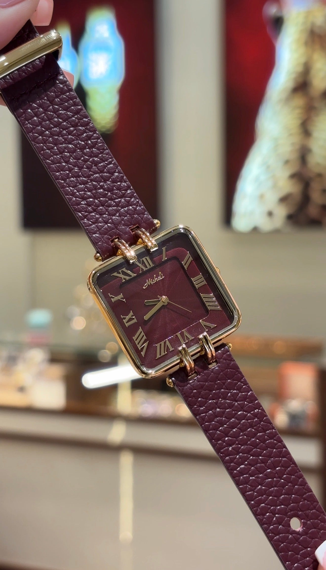 MISHALI carré cuir
