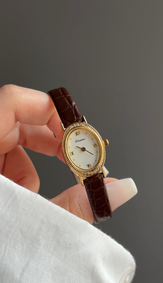 Dimeina ovale p cuir