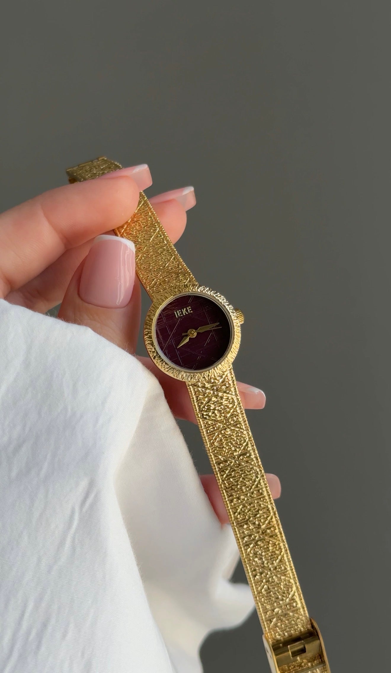 IEKE ronde vintage new